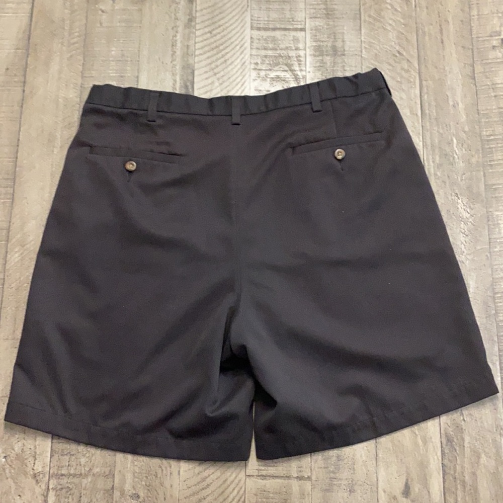 Men’s Haggar Golf Shorts - Picture 5 of 7